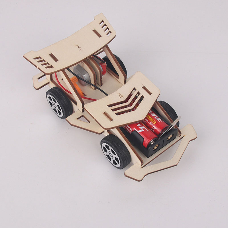 Assemblage Race Science Kleine - Science And Invention recensie en prijs