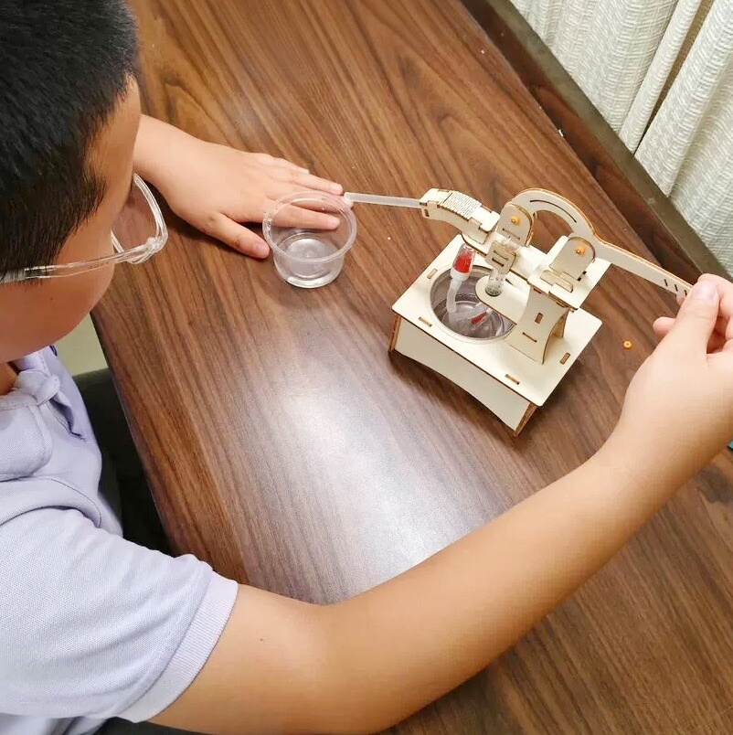 Houten DIY handpomp-wellmodel  - Science Diy Model recensie en prijs
